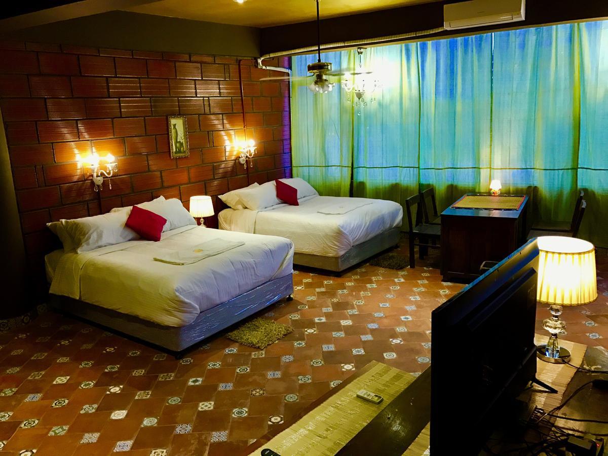Golden Lotus Bangalore Boutique Suites Buitenkant foto